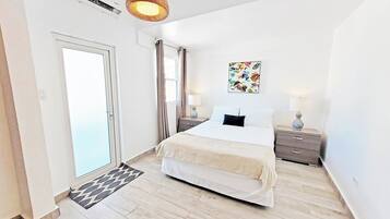 8 bedrooms, iron/ironing board, travel crib, free WiFi