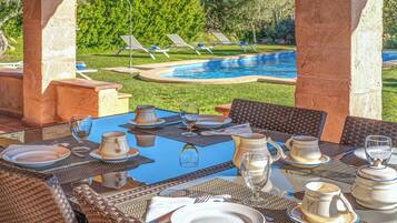 Restauration en plein air