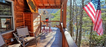 Cabinlot-Open for Bookings! Lake Access, Pool Table, WIFI, Fire Pit