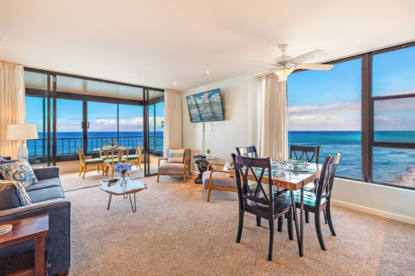 TV, DVD player, table football, ping pong - 1 Bedroom Corner Oceanfront #608 (Lahaina)