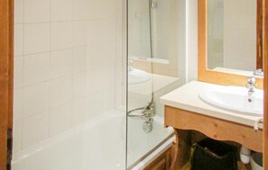 Bathtub - Gorgeous apartment in Puy St Vincent (Puy St Vincent)