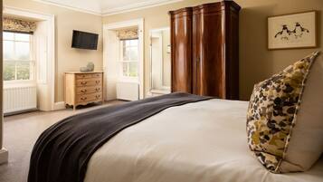 4 Schlafzimmer, Reisekinderbett, WLAN, Bettwäsche