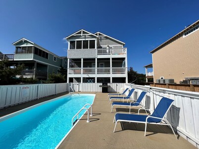 N3325-Oceanside, Nags Head, Saturday Check In, Private Pool!