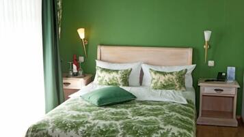 Zimmer zur Gartenseite | Minibar, Zimmersafe, Schreibtisch, VerdunkelungsvorhÀnge