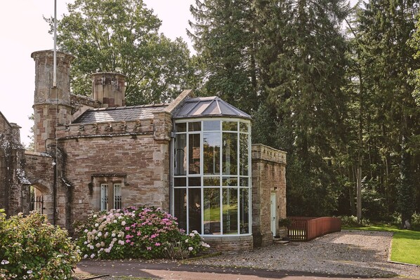 Exterior