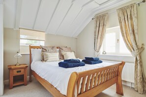 1 bedroom, iron/ironing board, WiFi