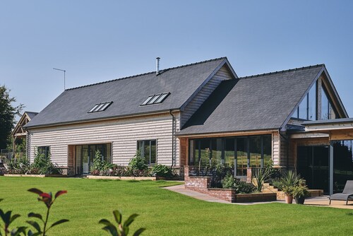 Big Barn - Luxury Cottages