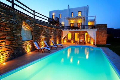 Aegean Marvel: Discover Villa Phivi – 5 Bed Gem, Private pool, Gym, Andros