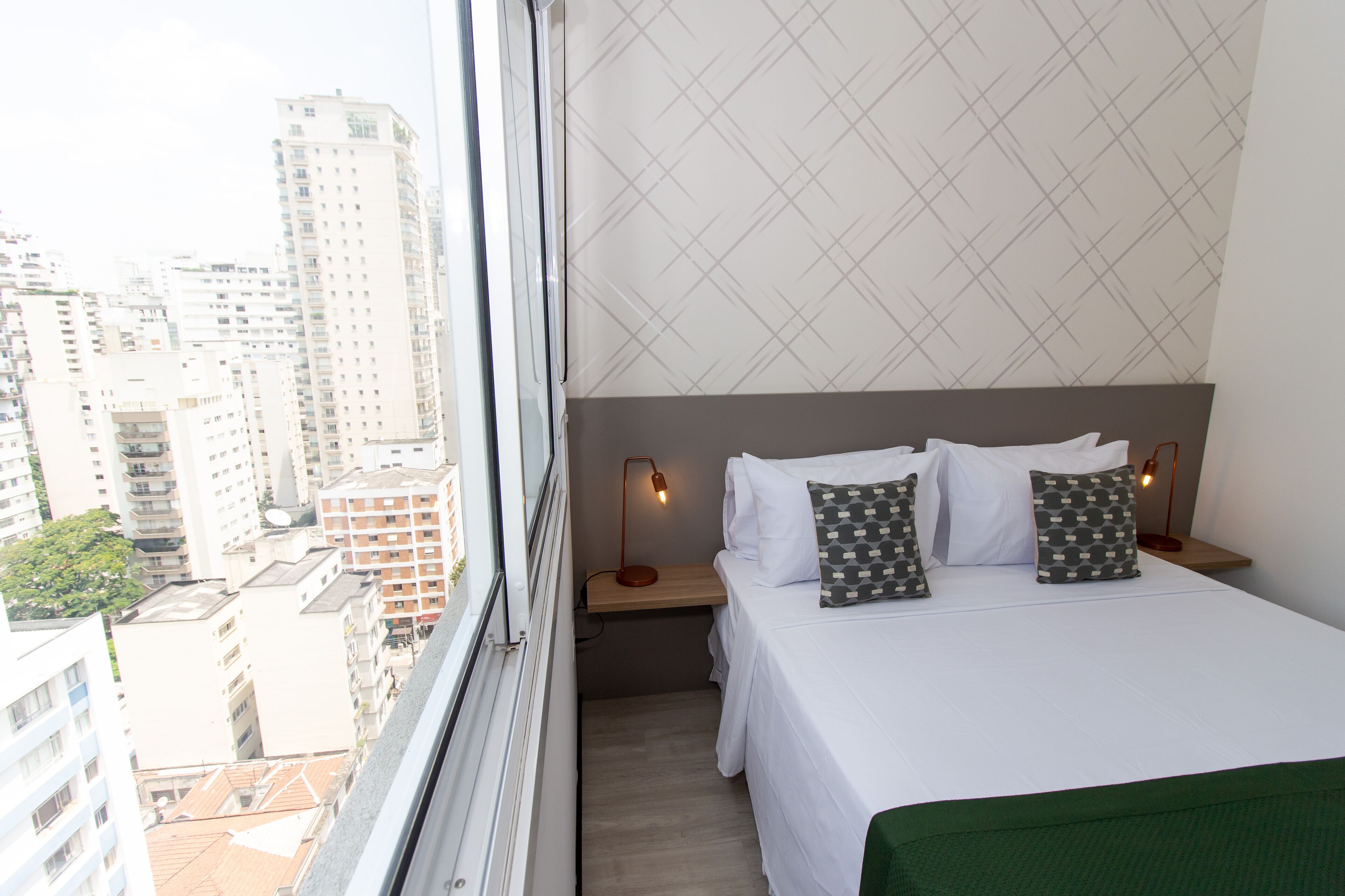 Studio Standard (DESATIVADO) | Bureau, espace de travail pour ordinateur portable