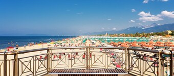 La Fresia - Focette 100m from sea, Pietrasanta, Italy