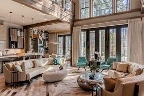 Smart TV, chimenea, reproductor de DVD y biblioteca musical 