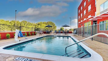 Ulkouima-allas, aurinkovarjoja