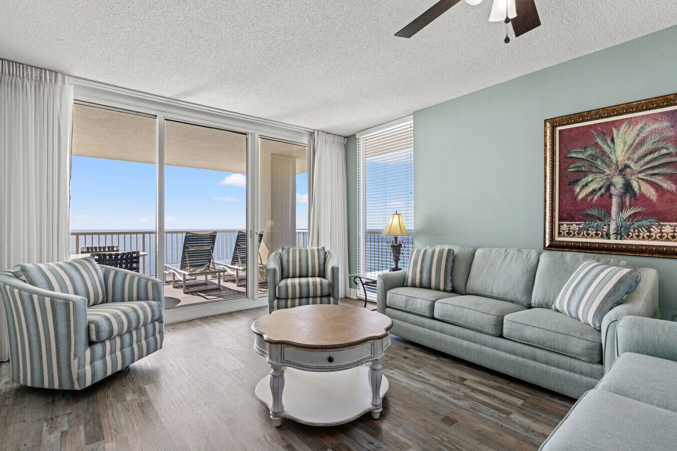 Télévision, table de tennis de table