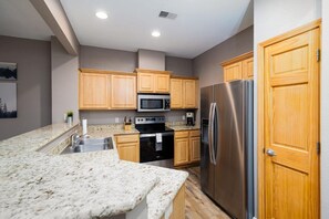 Fridge, microwave, oven, dishwasher