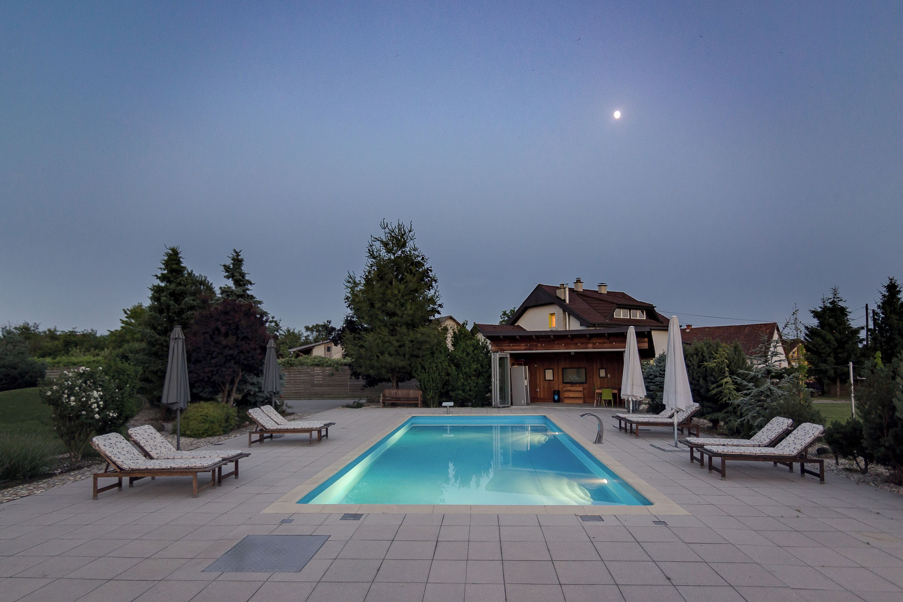 家庭别墅, 多间卧室, 双浴室, 山腰 (Pool Villa Prleški Raj) | 泳池 | 季节性开放的室外游泳池，恒温泳池