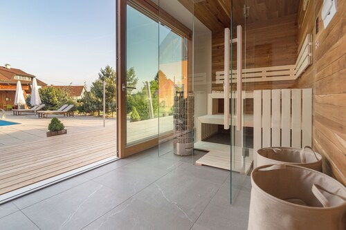 Pool Villa Prleski Raj