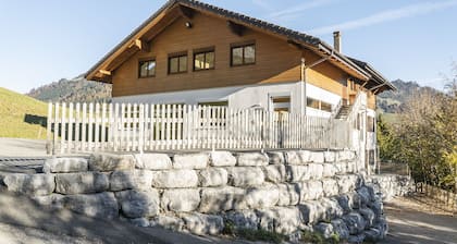 A large chalet for getting together with family, friends or colleagues!