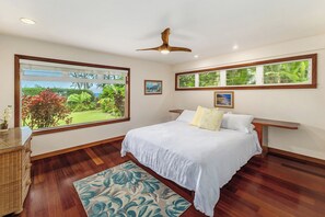 3 bedrooms, iron/ironing board, WiFi (free), bed sheets