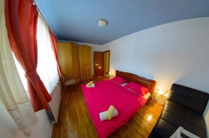 4 makuuhuonetta, Wi-Fi