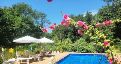 NEW VICTORIAN GEM IN GREENPORT