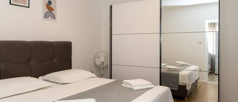 1 bedroom, Internet, bed sheets