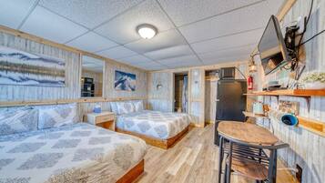 1 bedroom, free WiFi, bed sheets