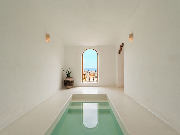 Nest Master Suite Ocean View with Plunge | Eigener Pool