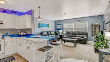 公寓客房 (189 Dakota Ave #2L) | 私人廚房