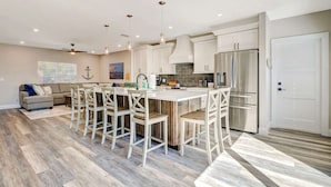House (218 Ohio Ave) | Private kitchen - 218 Ohio Ave (Fort Myers Beach)