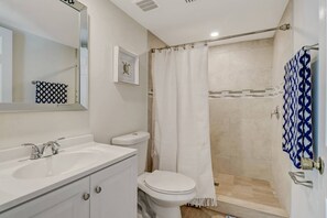 Bathroom - 4811 Gary Rd-c (Bonita Springs)