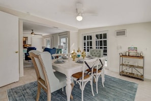 Private kitchen - 4811 Gary Rd-c (Bonita Springs)
