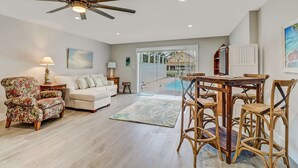 Villa (4836/4838 Esplanade St B-Pool) | Living room - 4836/4838 Esplanade St B-pool (Bonita Springs)
