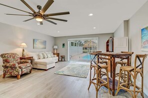 Villa (4836/4838 Esplanade St B-Pool) | Living room | Smart TV - 4836/4838 Esplanade St B-pool (Bonita Springs)