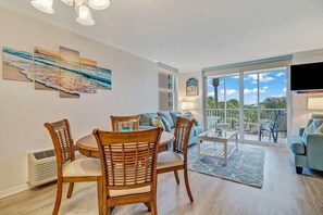 Condo (Beach & Tennis 2304) | Private kitchen | Dining tables