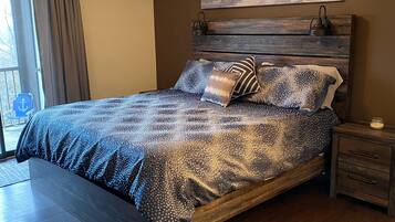 3 chambres, fer et planche à repasser, Wi-Fi gratuit, draps fournis