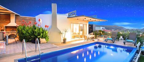 Ulkouima-allas, lämmitetty uima-allas