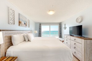 2 bedrooms, iron/ironing board, Internet, bed sheets