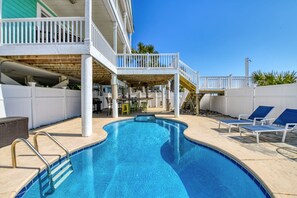 Et oppvarmet basseng