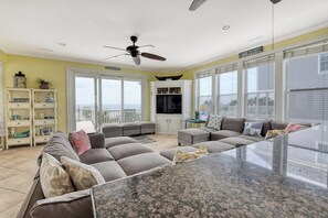 Smart TV, DVD player - Heaven Can Wait - Oceanfront w/ Heated Pool and Sooo Much More! (Garden City Beach)