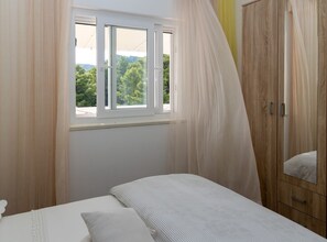 2 bedrooms, WiFi, bed sheets - Apartments Villa Marijana - Comfort Two Bedroom Apartment with Terrace and Garden View (Prižba)