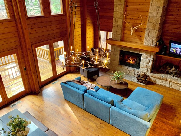 TV, fireplace, DVD player