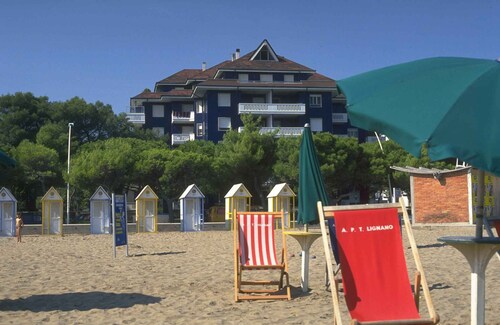 Ferienwohnung mit Balkon, Klimaanlage und Internet