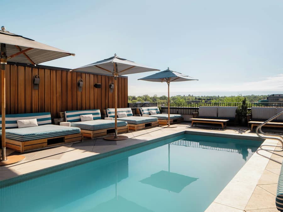 Outdoor pool, sun loungers
