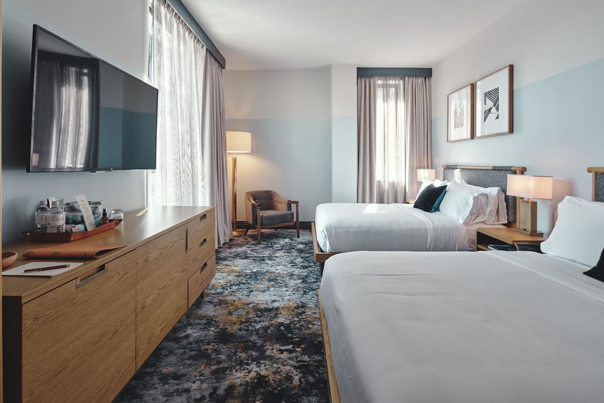 1 slaapkamer, luxe beddengoed, een minibar, een kluis op de kamer