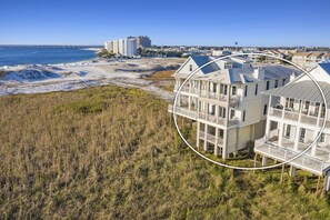 House, 3 Bedrooms | Exterior