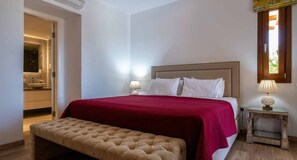 3 slaapkamers, een strijkplank/strijkijzer, gratis wifi, beddengoed