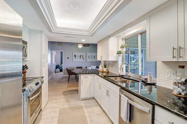 Talo (1201 SE 32nd Ter) | Yksityinen keittiö