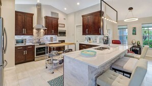 House (124 SE 28th Ter) | Private kitchen - 124 SE 28th Ter (Cape Coral)