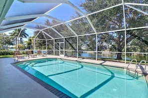 House (323 SE 17th St) | Pool