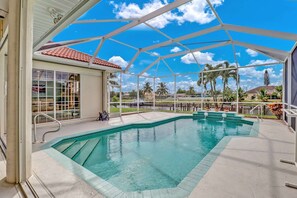 House (1226 SE 20th ST) | Pool